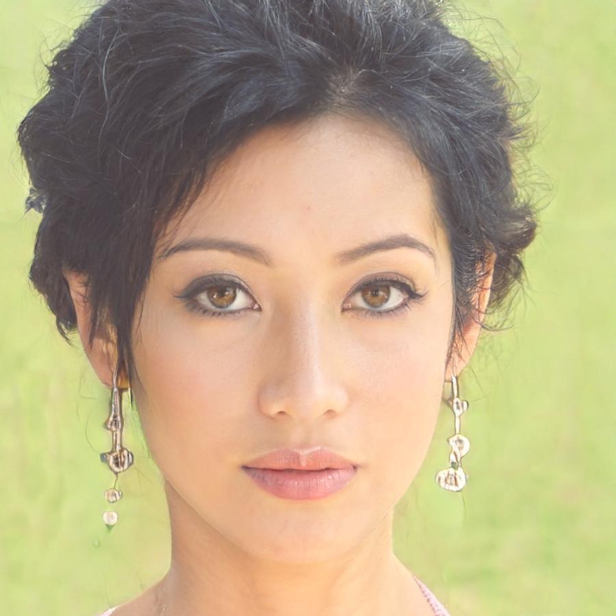 Porträt der Kursleiterin in ihrem Atelier